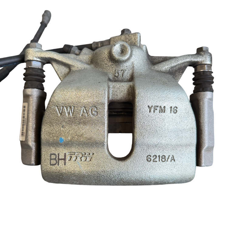 📌 2022 - 2025 VOLKSWAGEN TAOS FRONT RIGHT PASSENGER SIDE BRAKE CALIPER OEM