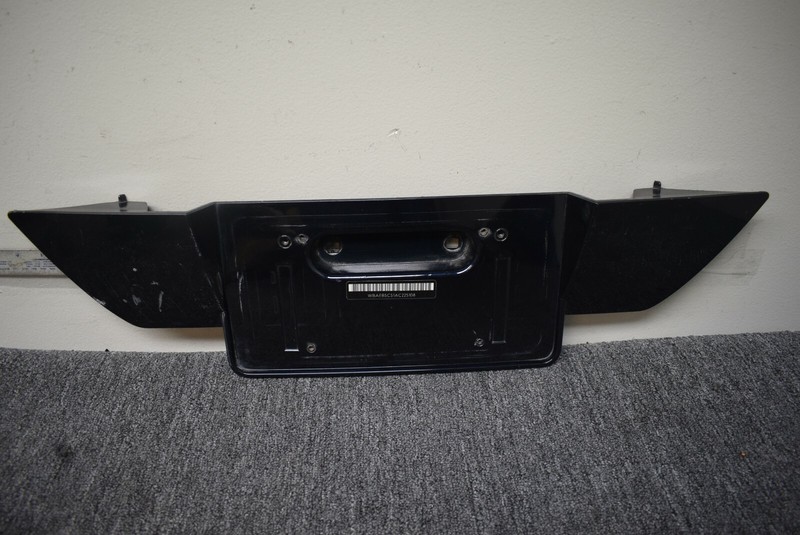 2010 BMW 6 SERIES REAR LICENSE PLATE BRACKET FACTORY OEM