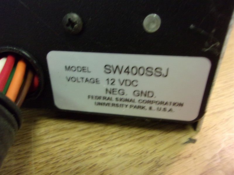 Federal Signal SW400SSJ 12VDC Switch Box *FREE SHIPPING*