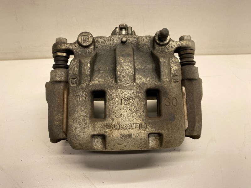 2020-2025 SUBARU LEGACY RIGHT FRONT BRAKE CALIPER ASSEMBLY 21K OEM