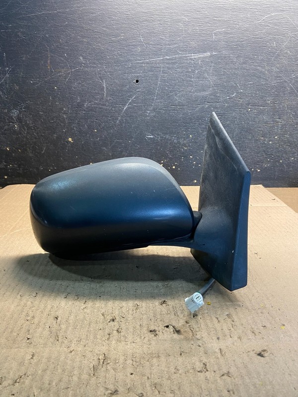 2006 to 2011 Toyota Yaris Right PassengerRH Side View Door Mirror Z0623 MS