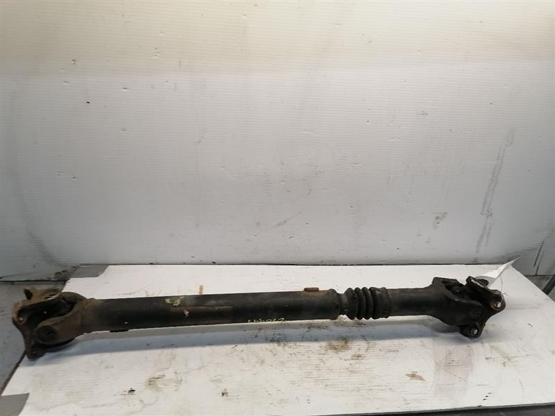 Front Drive Shaft 2.7L 4 Cylinder 2TRFE Engine Fits 11-15 TACOMA 1216837