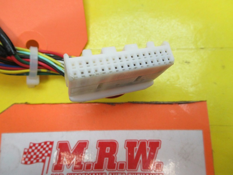 WIRE PLUG CONNECTOR PIG TAIL off TELEPHONE CONTROL MODULE for 03-06 G35 INFINITI