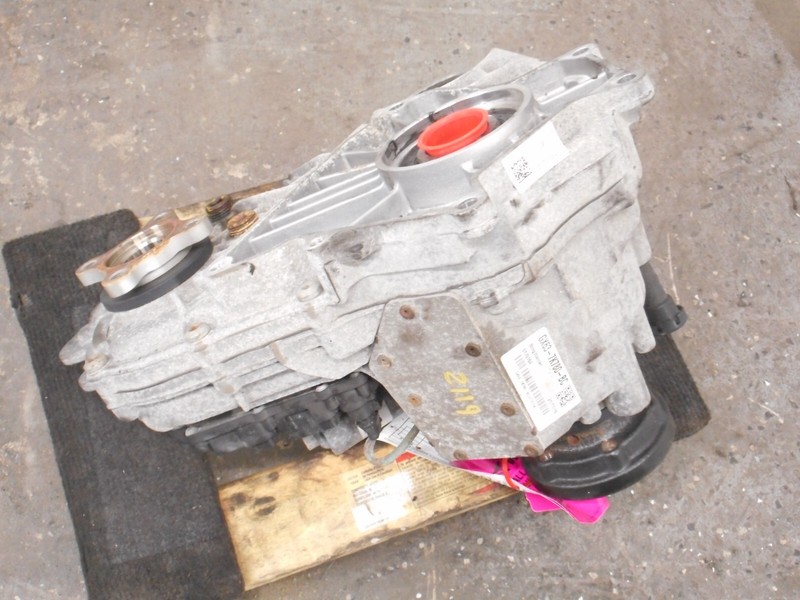 2017-2019 Jaguar XE 3.0L Transfer Case OEM XF XFSport FPace