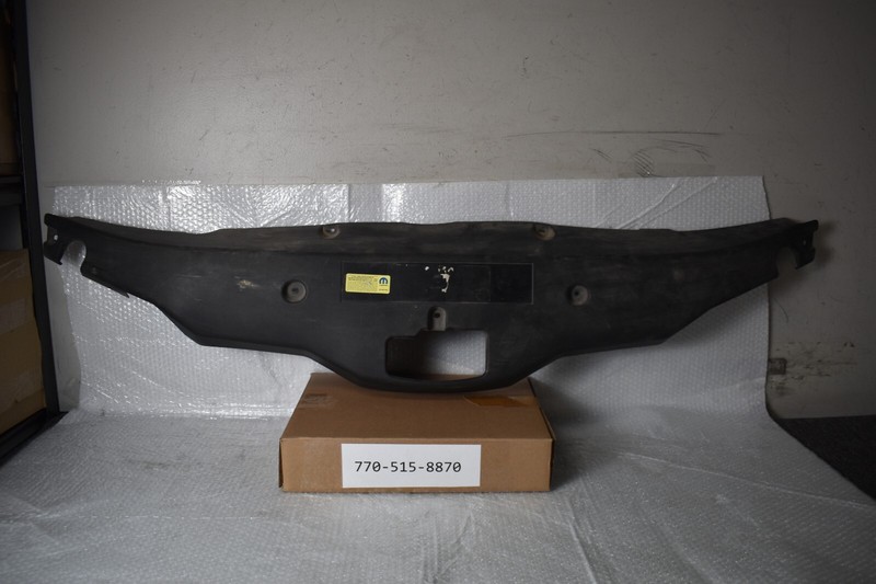 FORD F150 SUPERCREW UPPER RADIATOR COVER PANEL 2005 OEM 4L34 19E525 BA