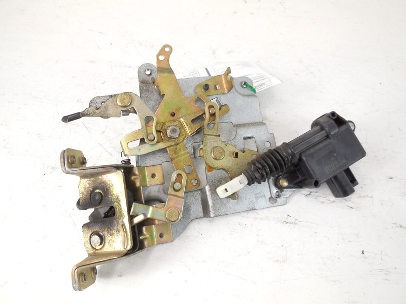 Pontiac Montana Rear Sliding Door Actuator Latch Driver Left LH OEM 2003 03