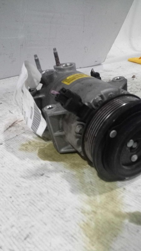 2019 Ford Escape A/C Compressor OEM GV6119D629CB 114K Miles Black