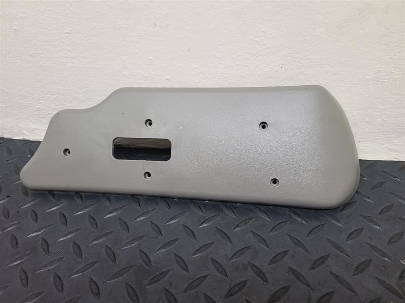 03-07 Chevy Silverado 1500 Driver Seat Power Side Trim Panel Gray OEM 88941672