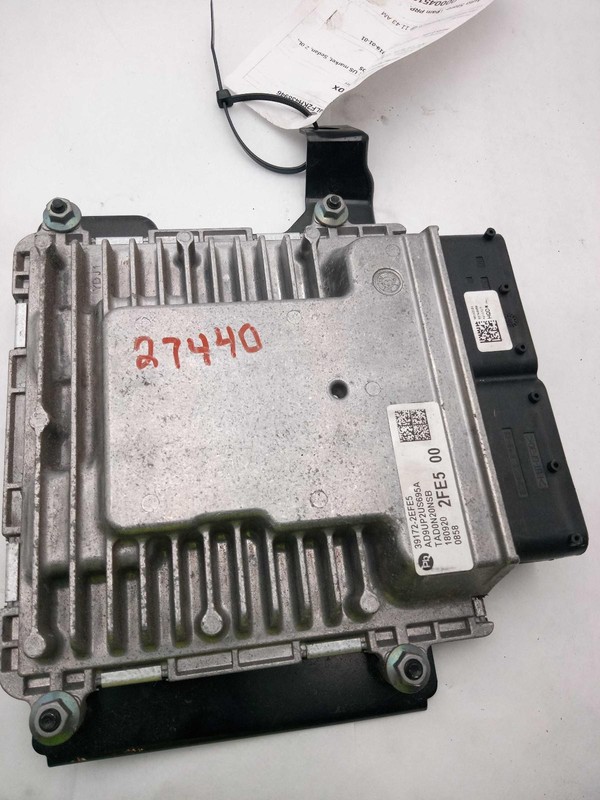 2019 Hyundai Elantra Engine Control Module ECM 2.0L OEM 391712EFD5 76K Miles