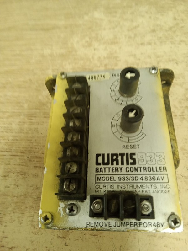CURTIS 933/3D4836AV Battery Controller