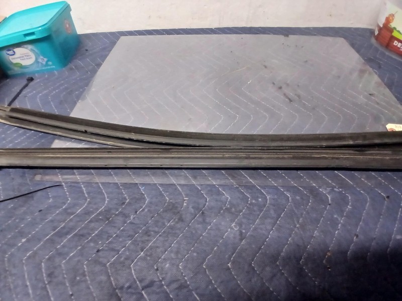 2011-2019 FORD FIESTALEFT DRIVER FRONT DOOR Trim