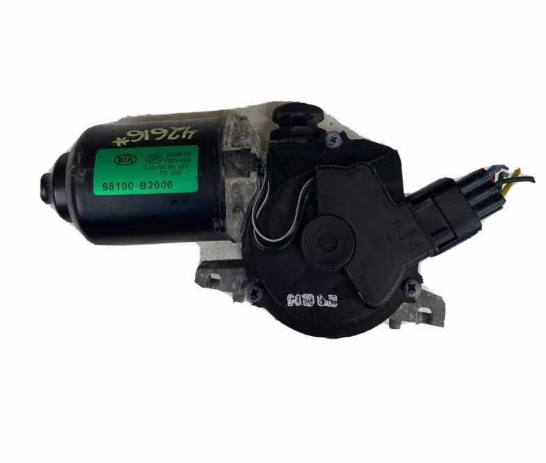 2014 2020 KIA SOUL WINSHILED WIPER MOTOR FRONT OEM 98110B2000