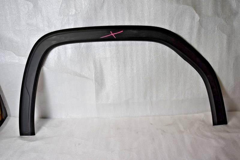 2019 2020 2021 - 2024 GMC SIERRA 1500 FRONT RIGHT FENDER FLARE OEM 962772104