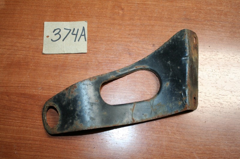 1985 Honda ATC 250SX Rear Fender Support Brace Bracket Right Side OEM 85 H