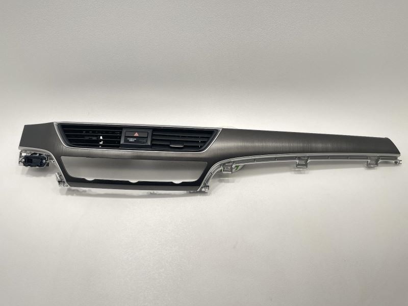 18-22 HONDA ACCORD CENTER DASH TRIM PANEL W/AIR VENTS BLACK/SILVER TC:-A-A 55230