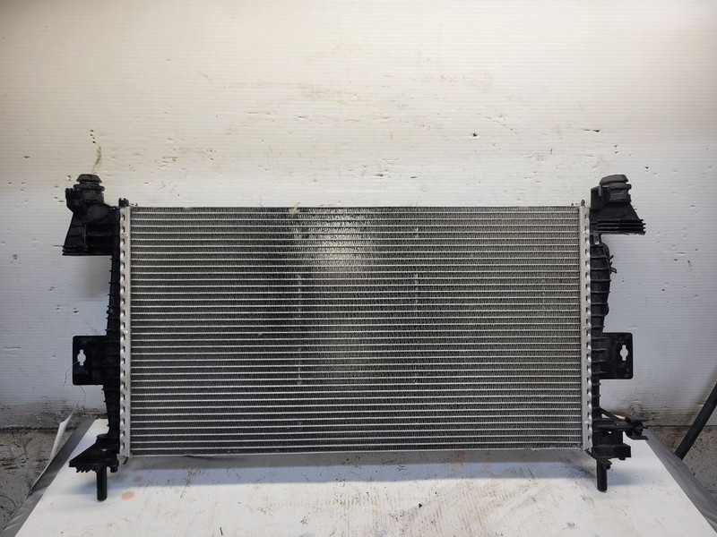 Radiator Electric EV Fits 12-18 FOCUS 1741169