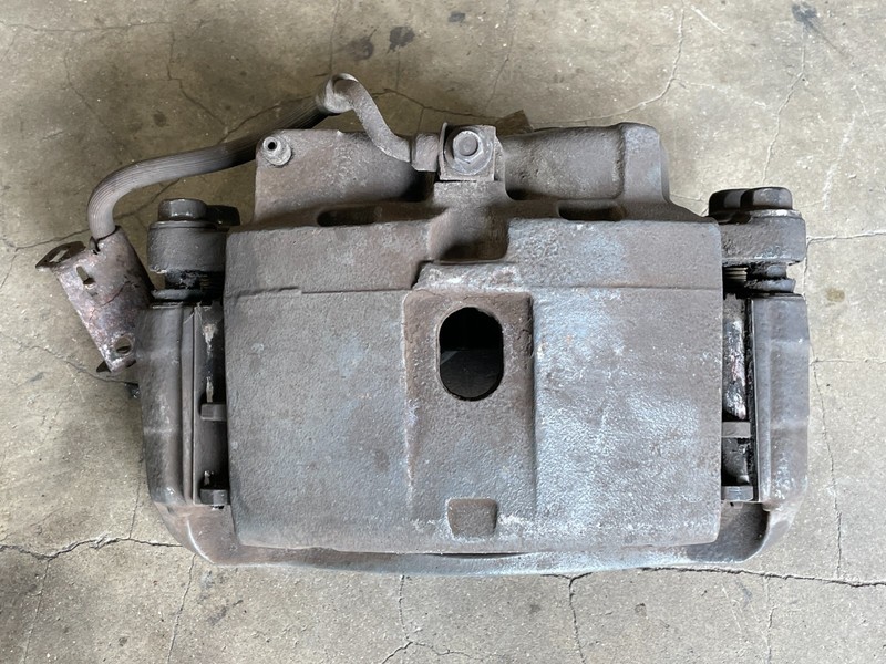 03 04 05 06 07 Hummer H2 Front Left Driver Side Brake Caliper 1630 OEM