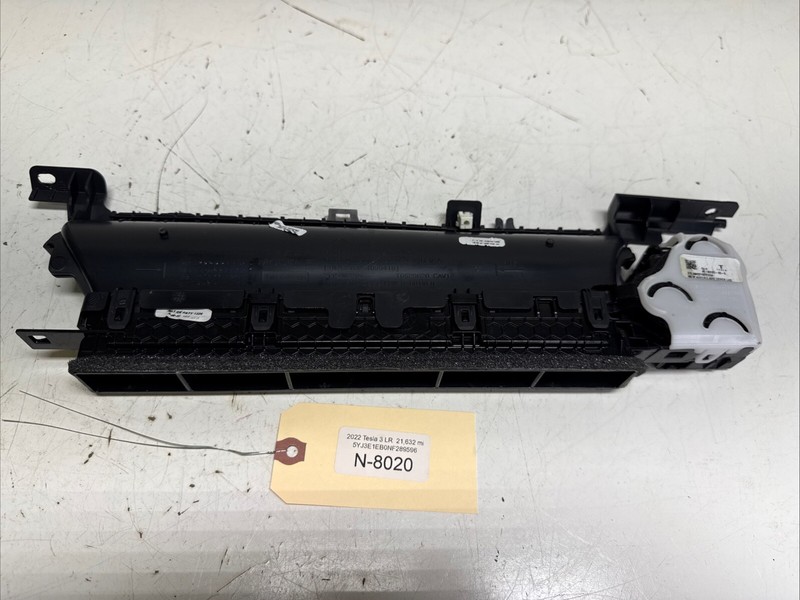 TESLA MODEL Y LEFT SIDE HEATER AC AIR VENT DUCT OEM 2017-2022 N-8020 B83