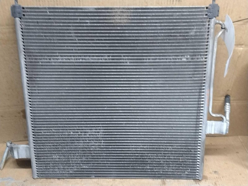 2010 Ford Explorer A/C Condenser OEM 321053 147K Miles White