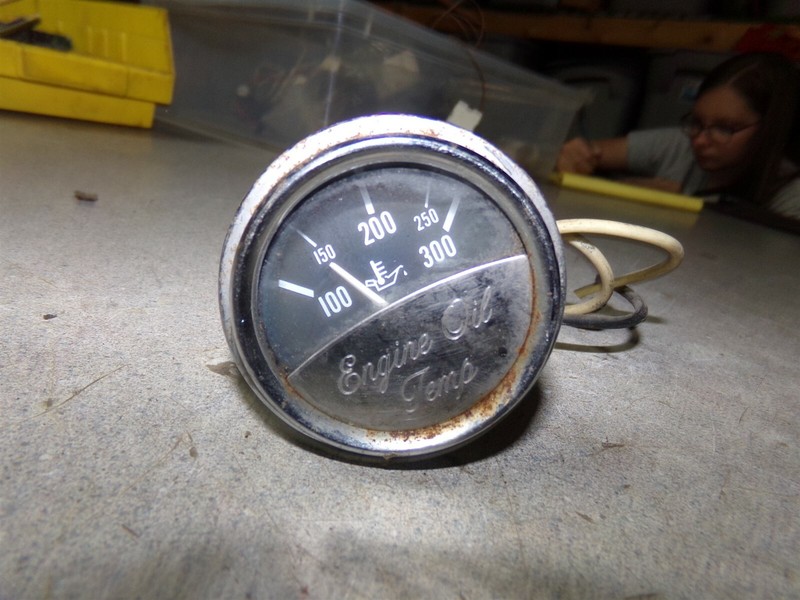 Peterbilt Engine Oil Temperature Gauge 17-02317 *FREE SHIPPING*