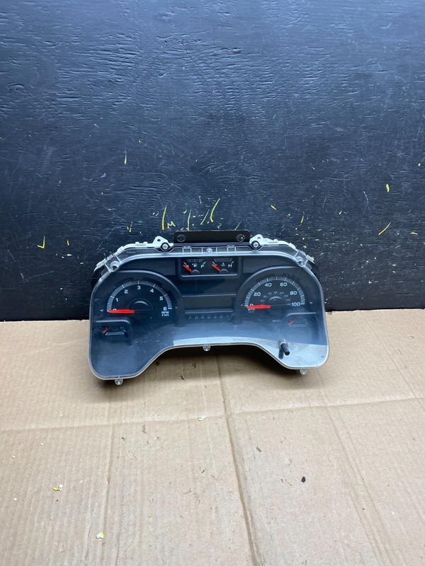1998 to 2000 Dodge Dakota Instrument Speedometer Gauge Cluster OEM AA4641 DG