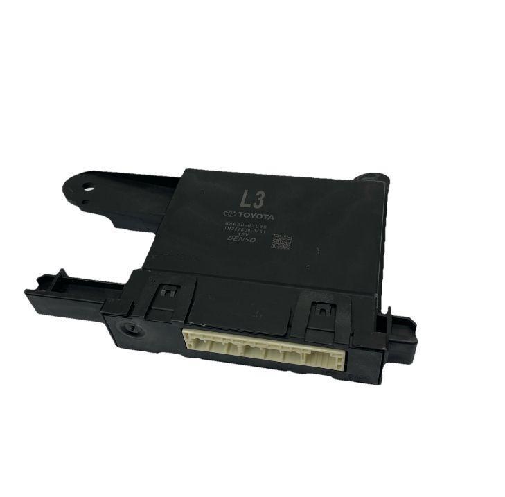 Toyota Corolla climate control 20 to 23 hvac ac module unit sedan OEM 8865002L30