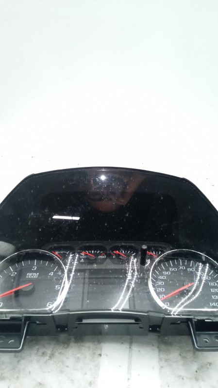 2017 Chevrolet Silverado 1500 Speedometer Gauge OEM White 140K Miles NJ25-25655