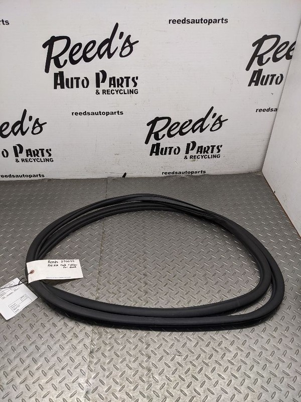2020-2025 SIERRA SILVERADO CREW CAB REAR DOOR WEATHERSTRIPPING 19-25 1187759