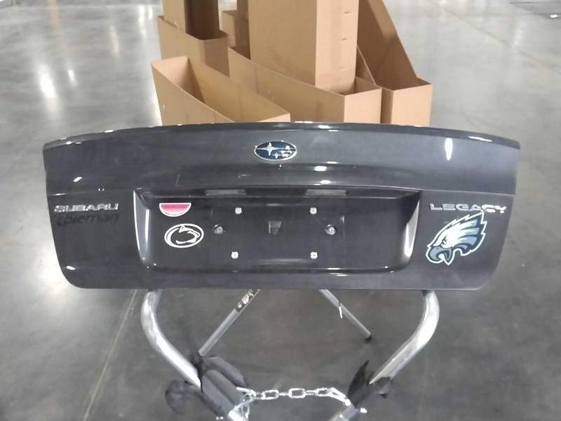 2009 Subaru Legacy Grey Deck Lid OEM Used 57509AG00A9P 121k Miles