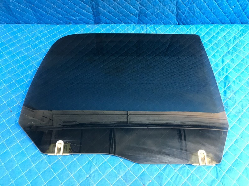 2011-2018 RAM 1500 REBEL REAR LEFT LH DRIVER DOOR WINDOW GLASS OEM