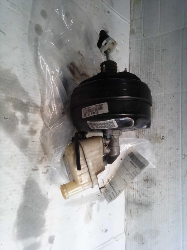 2015 Chrysler 200 Power Brake Booster OEM 2.4L Black 91K Miles NJ25-21315-525154