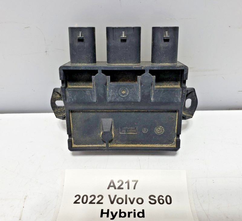 ✅17-22 OEM Volvo S60 Rear Bumper Motion Control Trunk Opening Kick Sensor Module