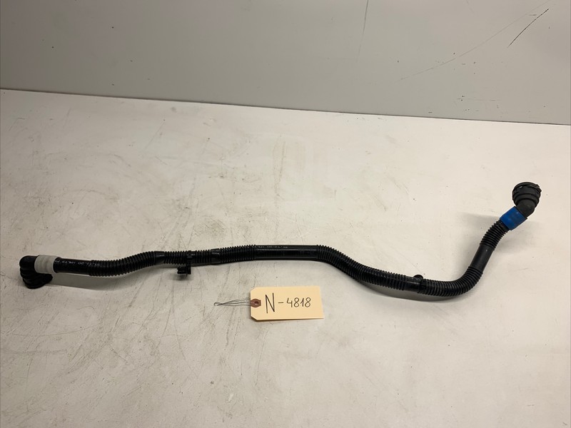 20-22 TESLA MY FRONT DRIVE UNIT INVERTER INLET COOLING HOSE 1530129-00 4818