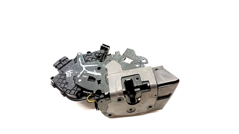 17-20 JAGUAR X760 XE 20-21 E-PACE DOOR LOCK ACTUATOR MOTOR FRONT RIGHT OEM 09032