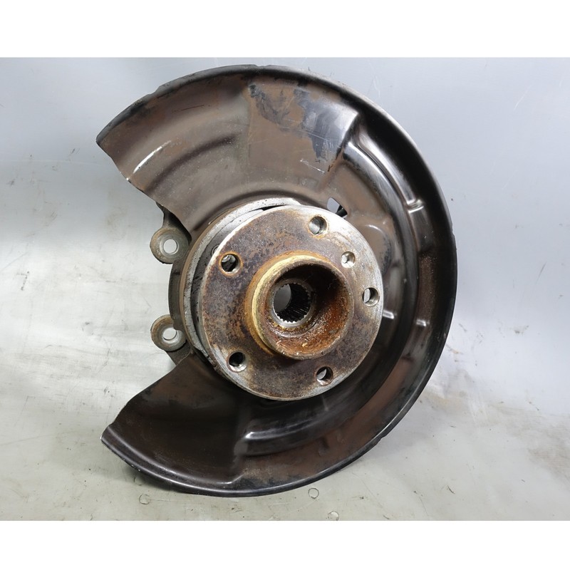 Damaged BMW F22 F23 2-Series Left Rear Wheel Hub Carrier Bearing Assy OEM