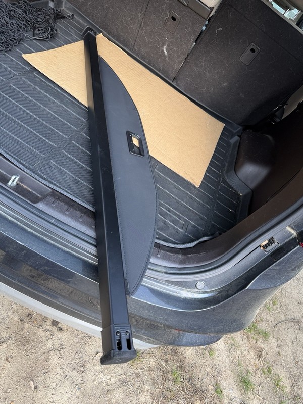 2013-2018 OEM Hyundai Santa Fe Retractable Cargo Cover Security Screen