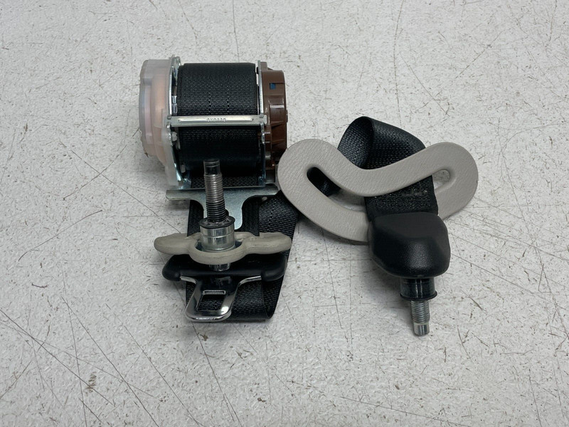 18 19 20 Infiniti QX60 Rear Left Driver 3rd Row Seatbelt Retractor 1431 OEM