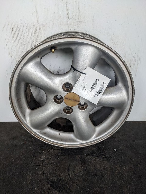 Wheel 16x6-1/2 Alloy 5 Spoke Round Spokes Fits 01-02 FORESTER 1188344