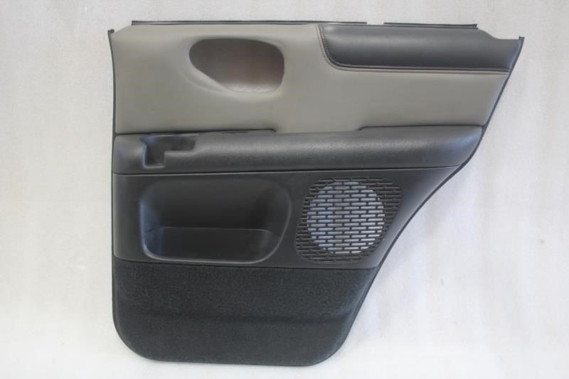 1998 1999 2001 2002 CHEVROLET BLAZER RIGHT REAR DOOR TRIM PANEL GRAPHITE 122