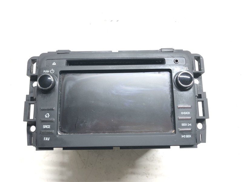 2013-2014 Chevy Traverse Touchscreen Radio AM/FM/AUX NEEDS DEALER PROGRAMMING
