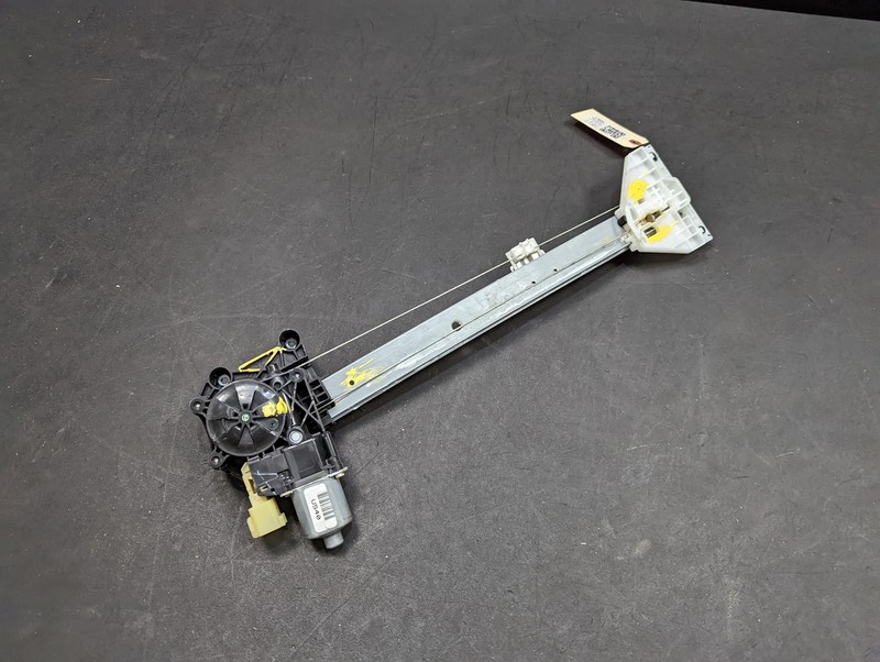 Rear Right Door Window Regulator 2021 Lincoln Nautilus FA1Z-5823394-A 2019 -2023