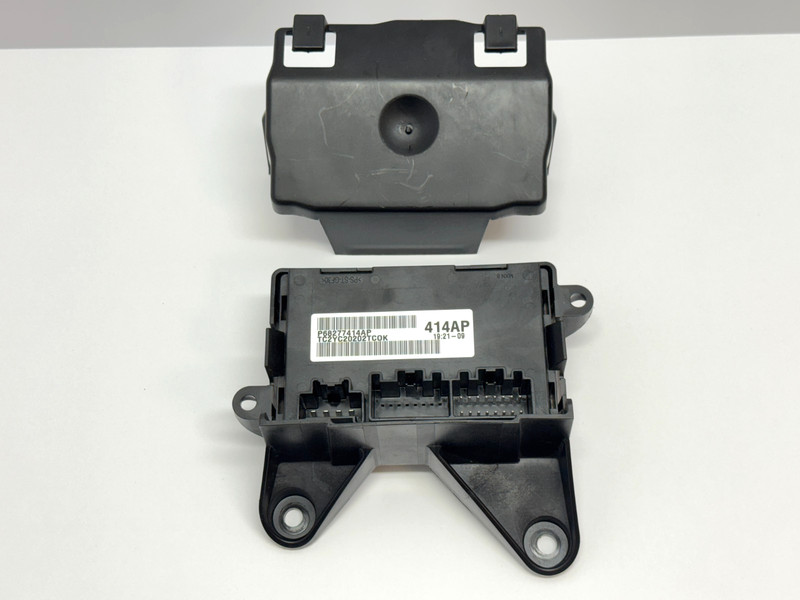 ✅ 2019-2025 RAM 1500 5th Gen TRANSFER CASE CONTROL MODULE w/ COVER Mopar OEM