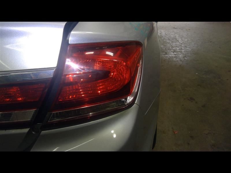 Passenger Tail Light Sedan Quarter Panel Mounted Fits 13-15 CIVIC 1209450