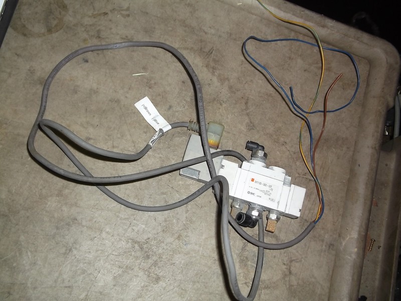 SMC SY7120-5DZ-02T Solenoid Valve Assembly *FREE SHIPPING*