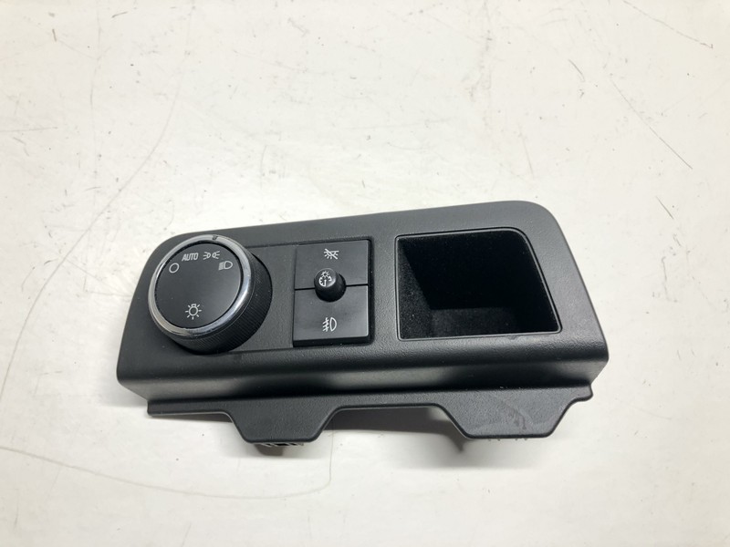 CADILLAC ESCALADE 2007-2014 OEM HEADLIGHT FOG LIGHT LAMP CONTROL BUTTON SWITCH