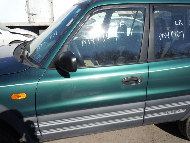 96-00 Toyota RAV4 Front Door Assembly Driver Left Electric Windows 4 DR OEM 6N5