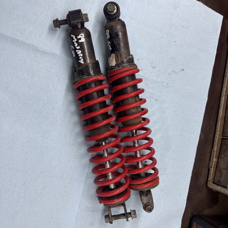 1999 Yamaha Moutain Max 600 Front Suspension Shock Absorbers