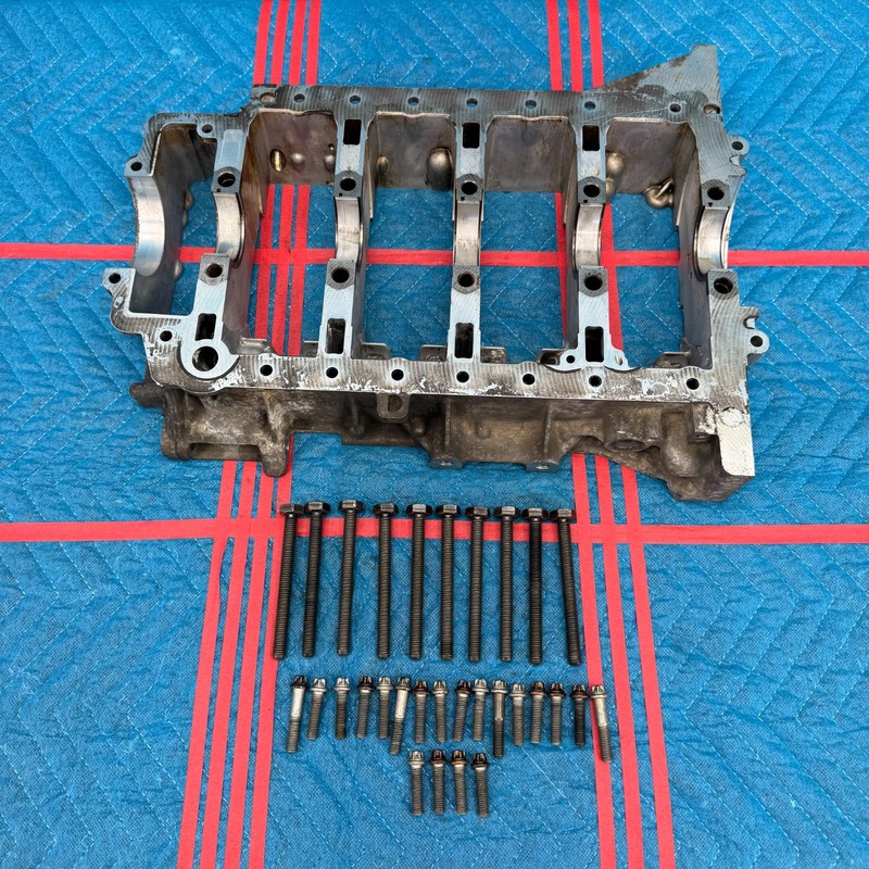 2012–2016 BMW 328i xDrive F30 N26 Engine Bedplate Lower Crankcase OEM 762992801