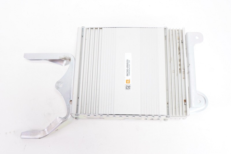 TOYOTA HIGHLANDER Audio Amplifier AMP JBL Harman Becker OEM 2011 - 2013