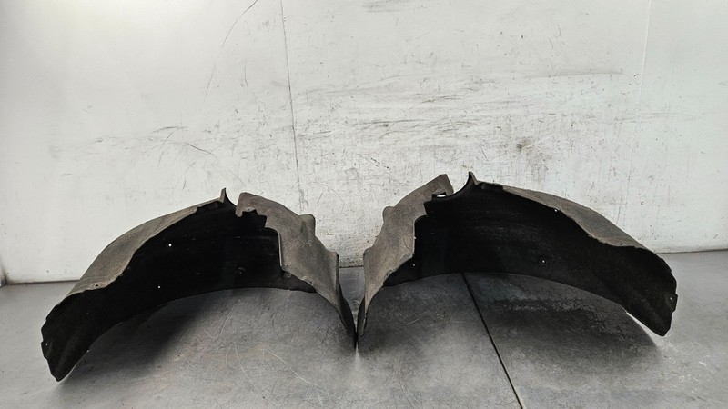 2018 BMW M5 F90 Rear Wheel Well Fender Liner Set #3968 Z4